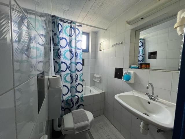 Anemomilos Studios Gerani  Exteriör bild